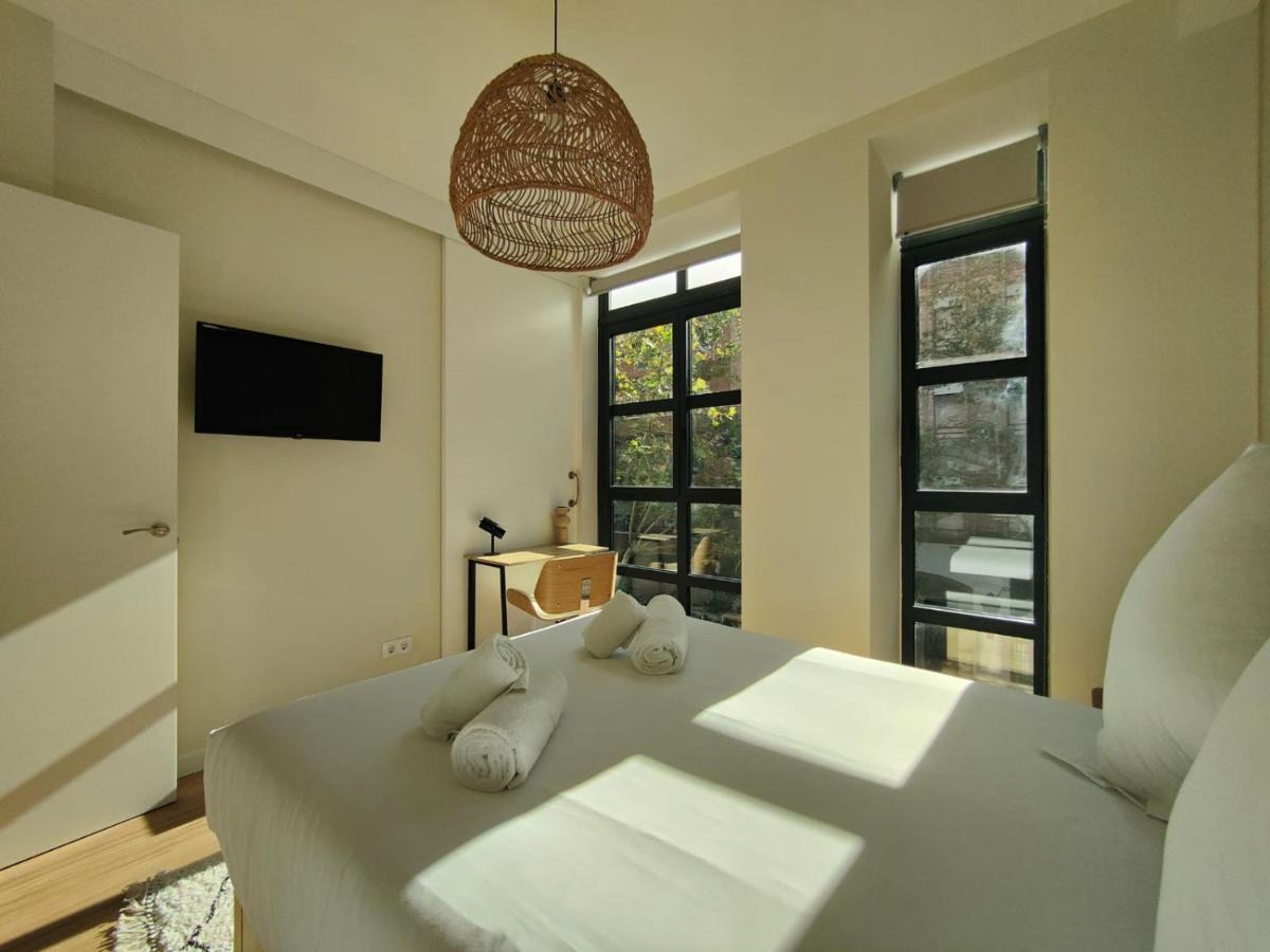 Mr Luxury Born 1br With Balcony Barcelone